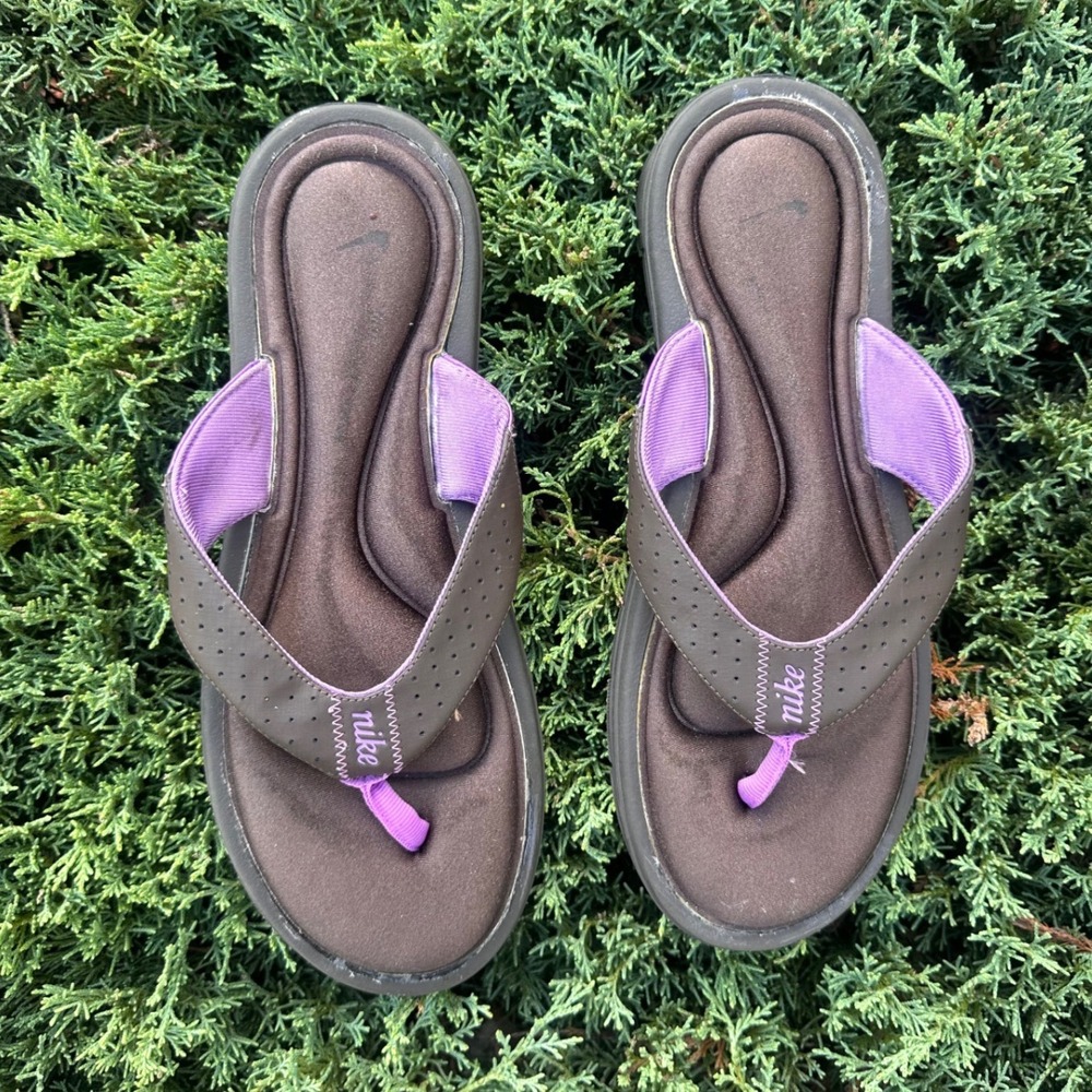 Nike Comfort Footbed Flip Flop Thong Sandals Women's Size 10 Brown Purple